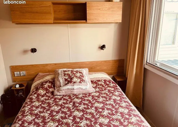 Mobilhome 3 La Carabasse A Apartment Vias